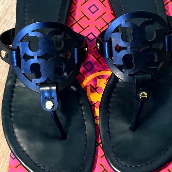 Tory Burch Miller Sandal Perfect Black Vegan Leather Size 9 - Picture 4 of 7